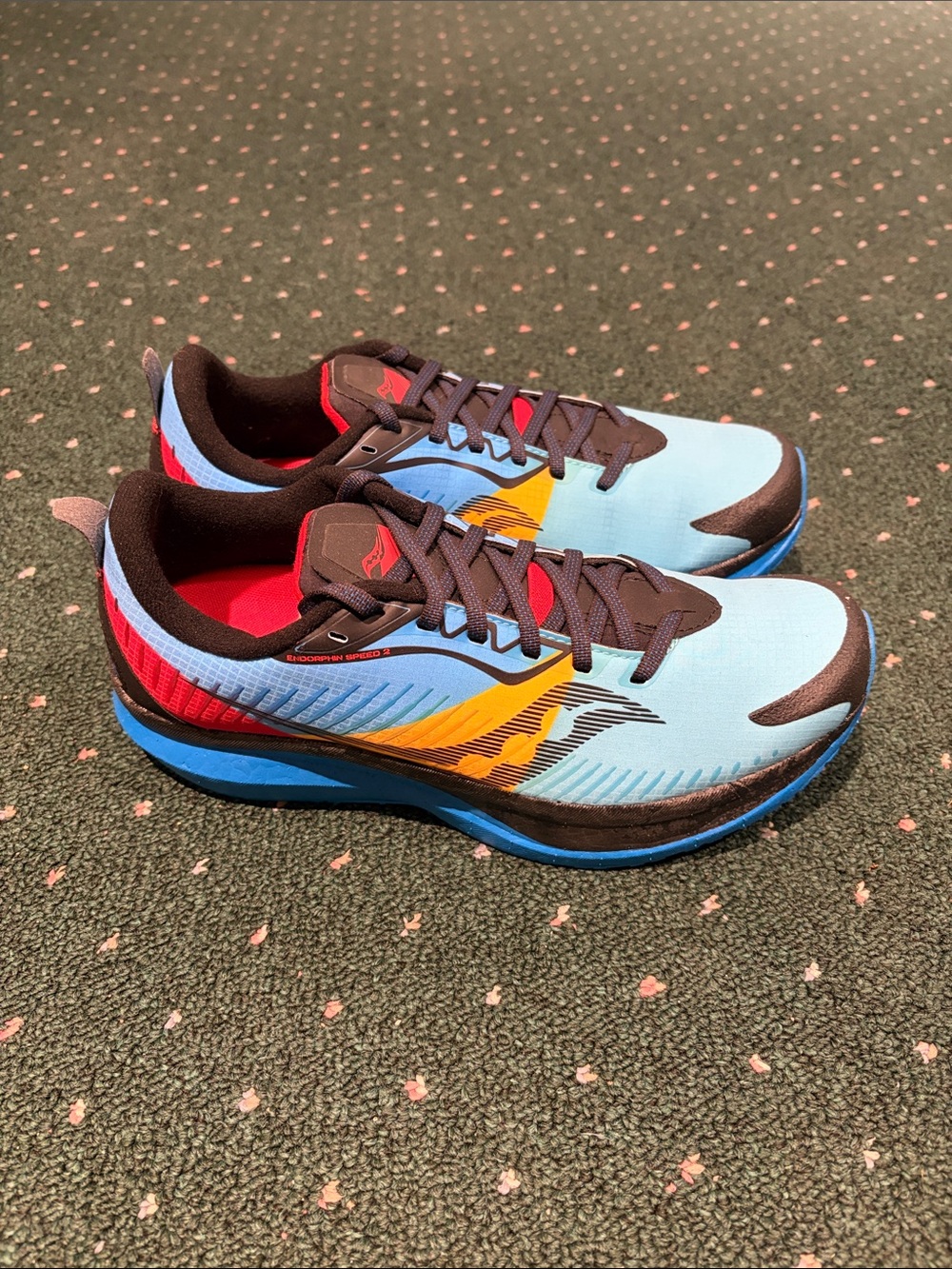 Saucony Endorphin Speed 2